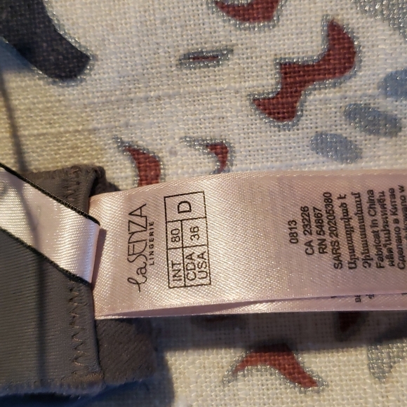 La Senza strapless bra - Picture 6 of 6